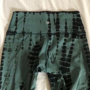 Lululemon high waisted align 7/8